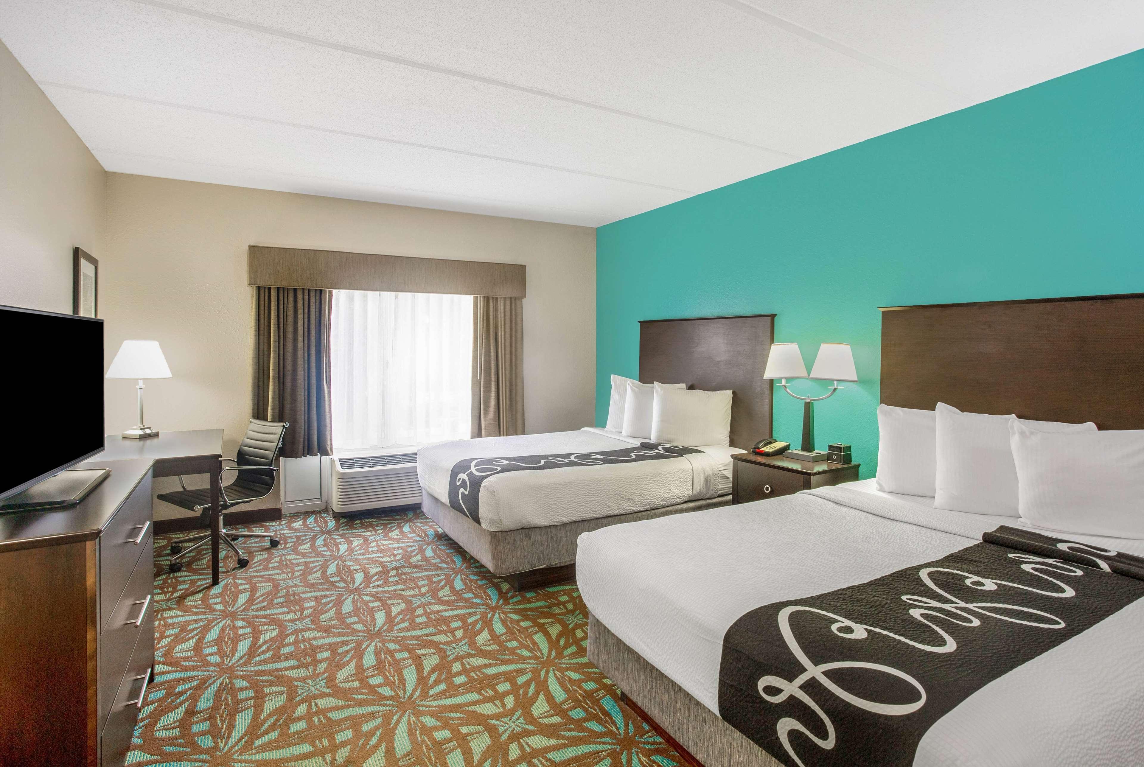 Comfort Inn & Suites Sarasota I75 Buitenkant foto