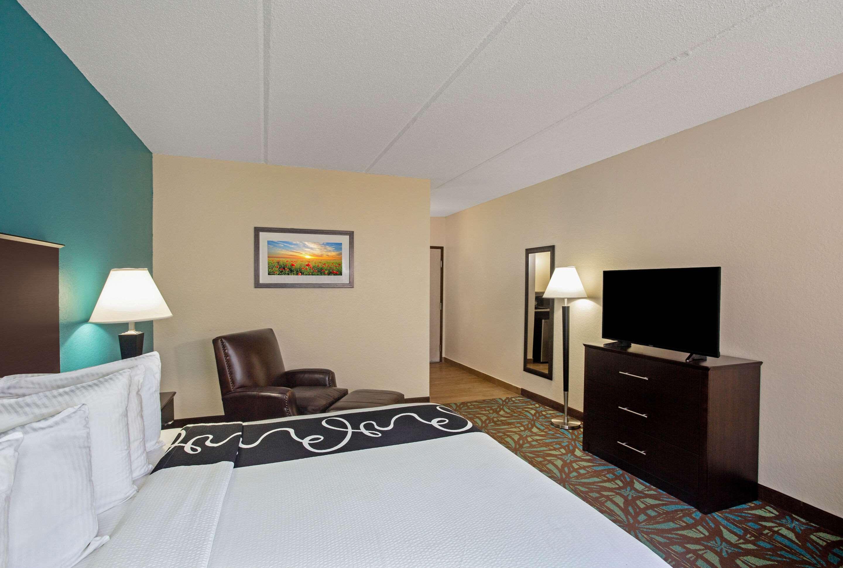 Comfort Inn & Suites Sarasota I75 Buitenkant foto