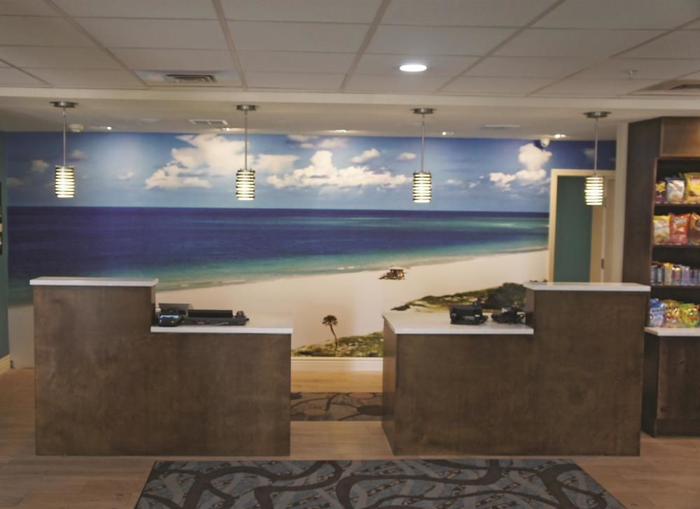 Comfort Inn & Suites Sarasota I75 Buitenkant foto